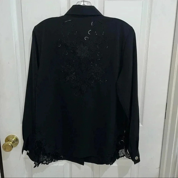 NWT- valenti- Womens / black elegant top - Picture 6 of 7